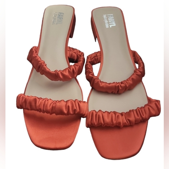 FARYL by Farylrobin Barnet Red Satin 16 M - Picture 2 of 3